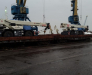 Der Transport von keinen überdimensionierten Gütern durch den Hafen von Poti, Georgien